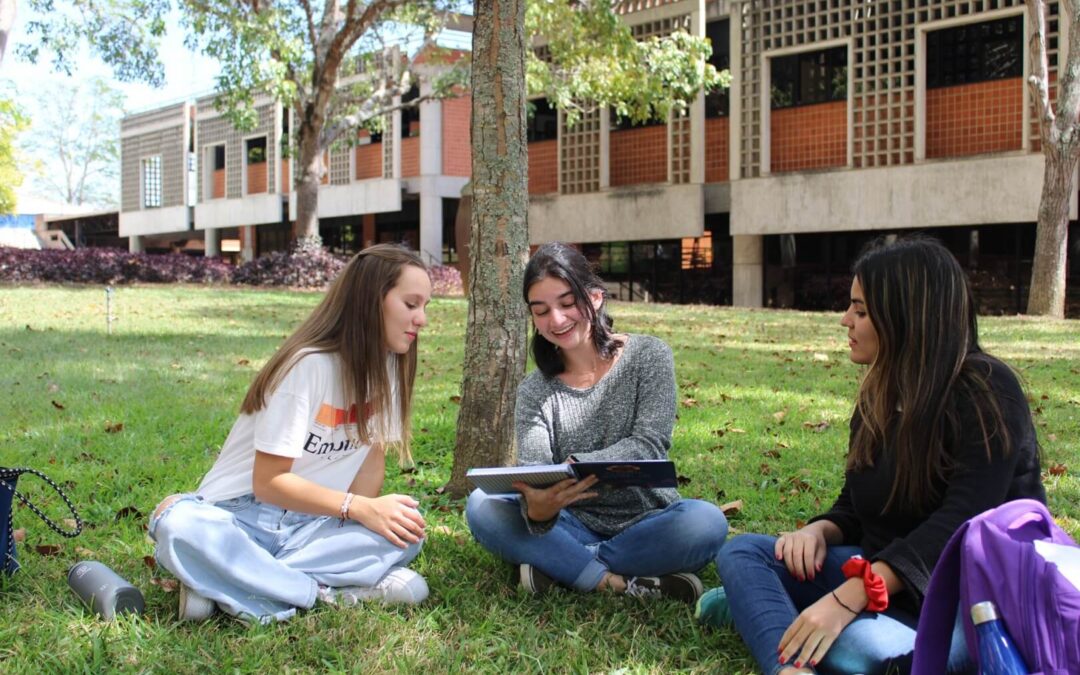 Educación