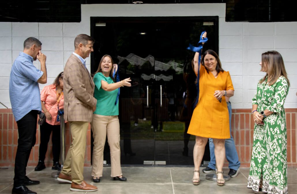 Inaugurado gimnasio renovado para el disfrute de la comunidad universitaria