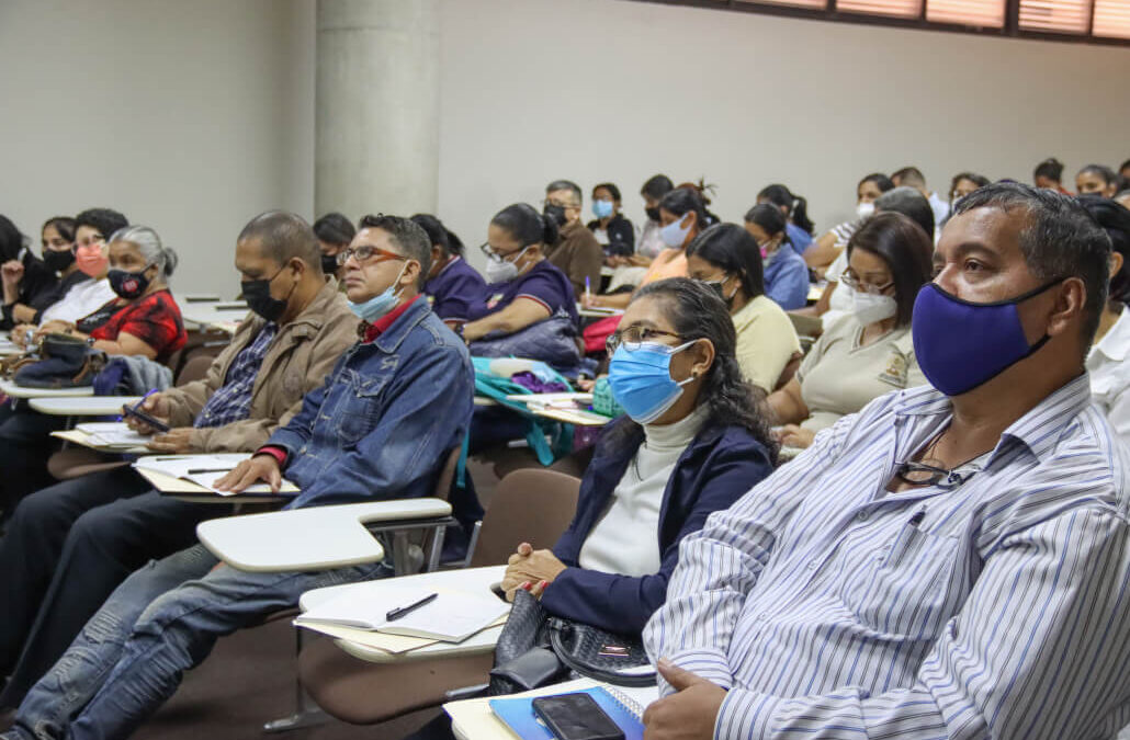 Directores de planteles de todo el país asistieron a jornada de formación del Programa Juego, Leo y Aprendo