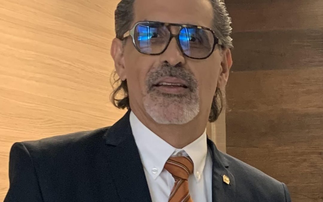 Vinicio A. Mora