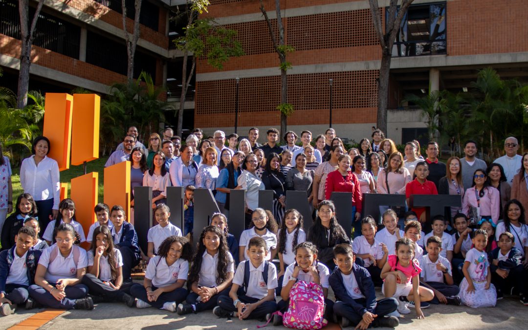 Se graduó la I Cohorte de Filosofía con niños en la Universidad Metropolitana