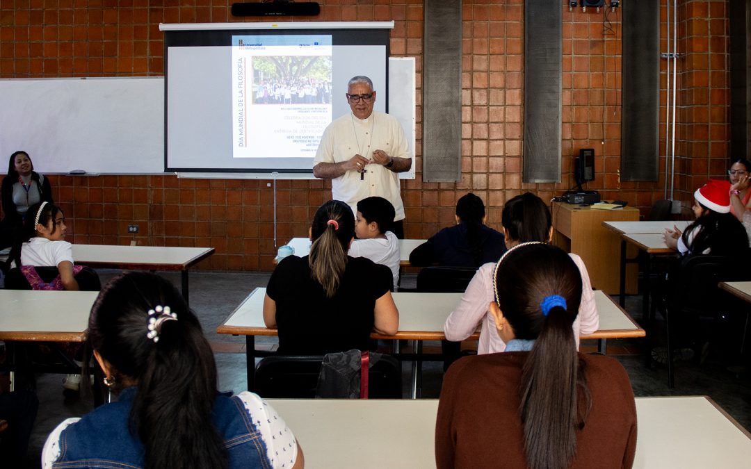Cohorte pionera del Programa Filosofía con niños concluye sus clases con la visita del Obispo de Petare