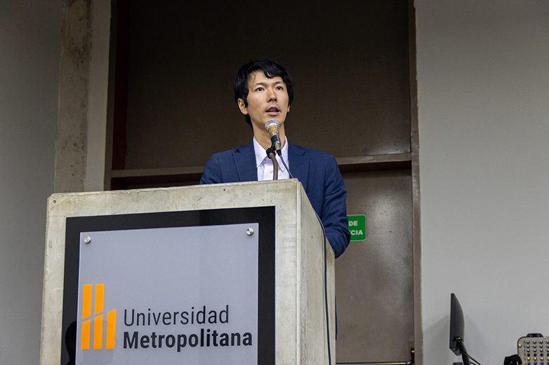 Embajada de Japón promovió en la UNIMET su programa de becas MEXT