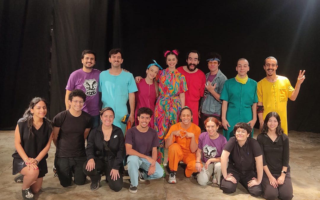 Improvisto y Thespis se unieron para entretener a la comunidad unimetana